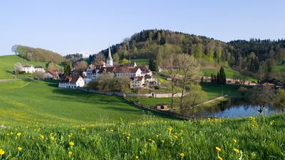 L’abbaye de Magdenau au milieu des magnifiques collines du nord-est du Toggenburg.